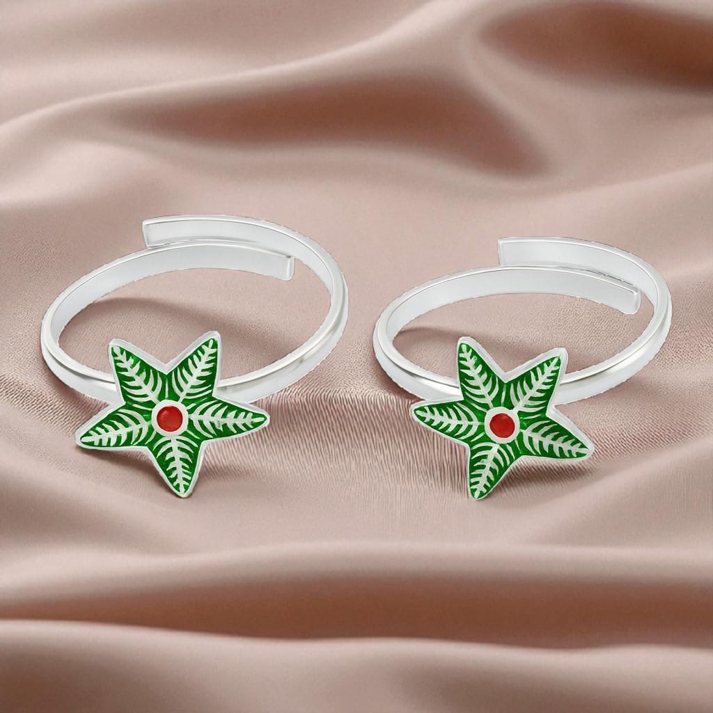 Green Leaf Star Design Toe Ring