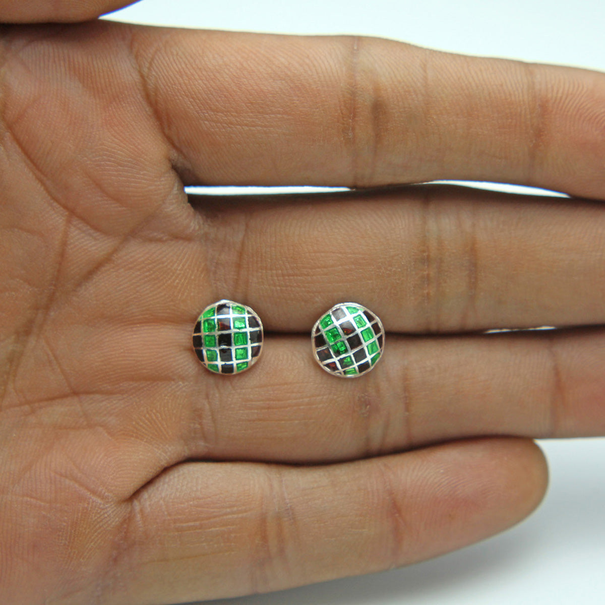 925 Sterling Silver Green And Black Check Design Studs Earring For Girls And Women