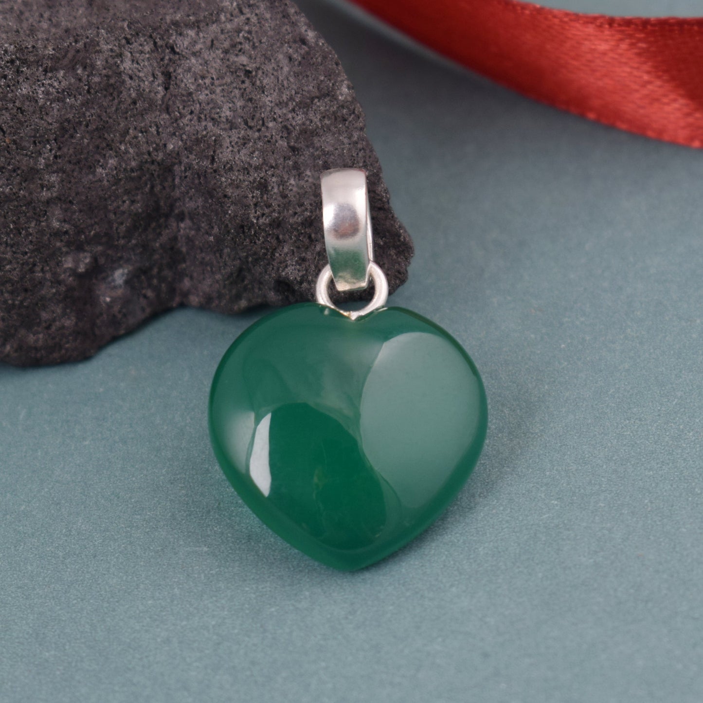 925 Sterling Silver Green Stone Heart Shape Pendant For Girls And Women