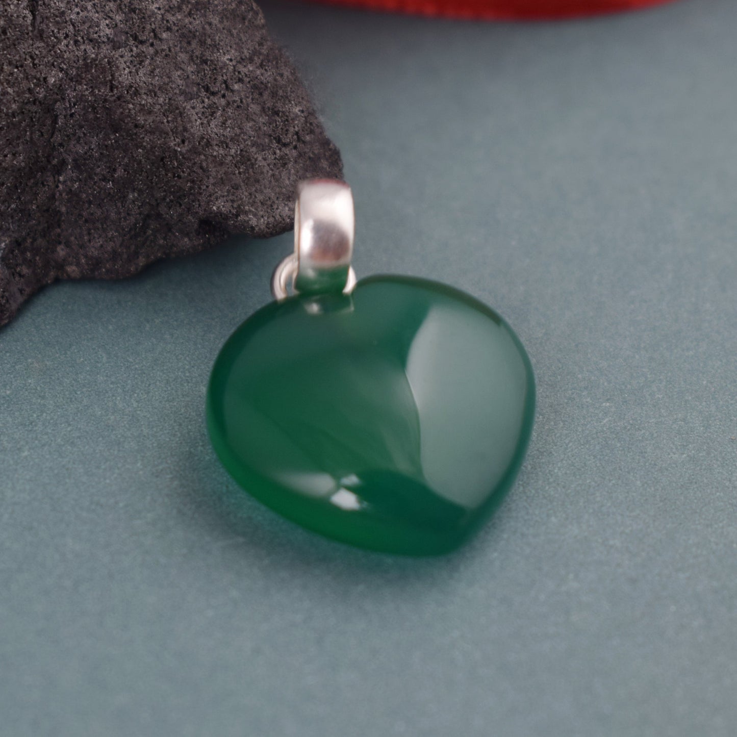 925 Sterling Silver Green Stone Heart Shape Pendant For Girls And Women