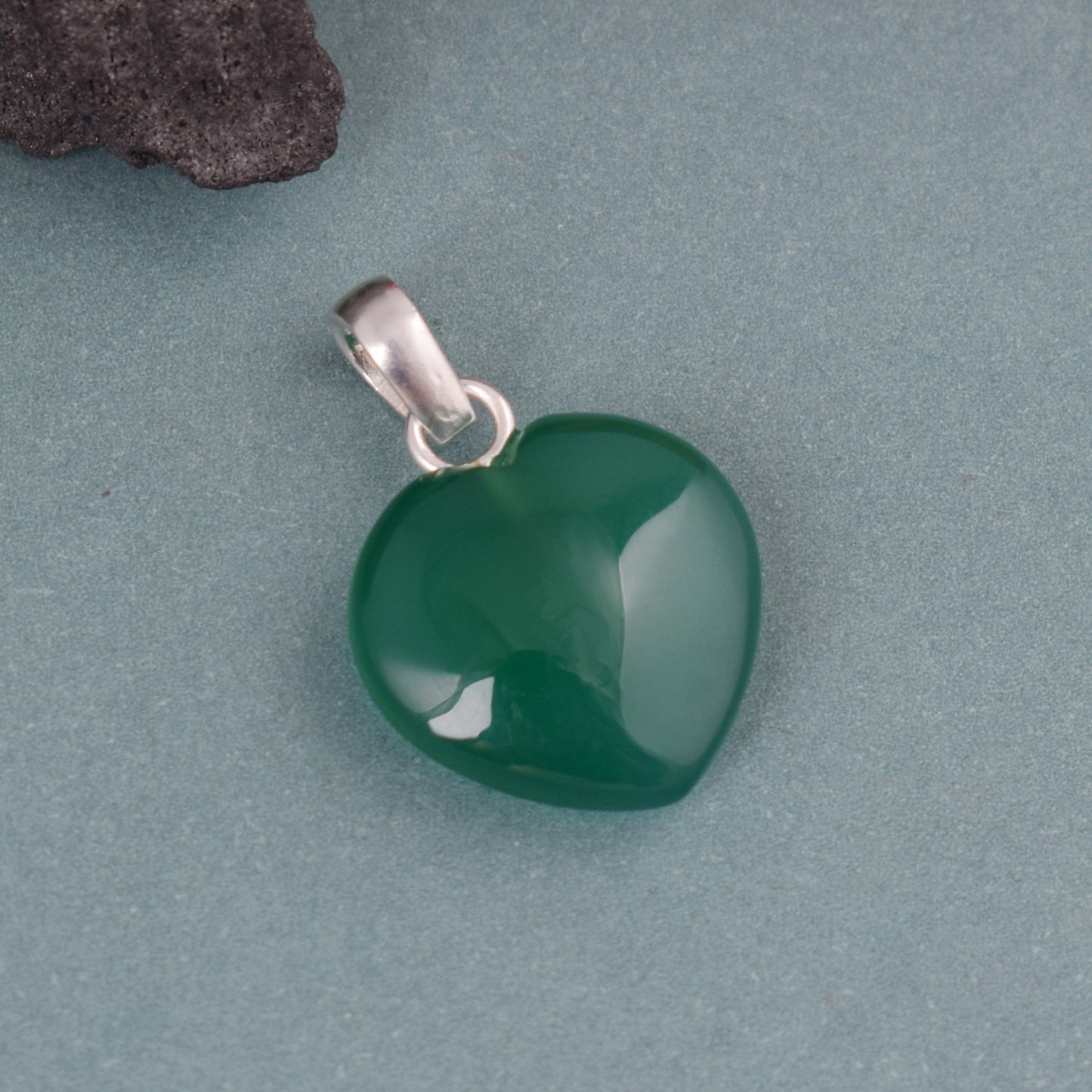 925 Sterling Silver Green Stone Heart Shape Pendant For Girls And Women