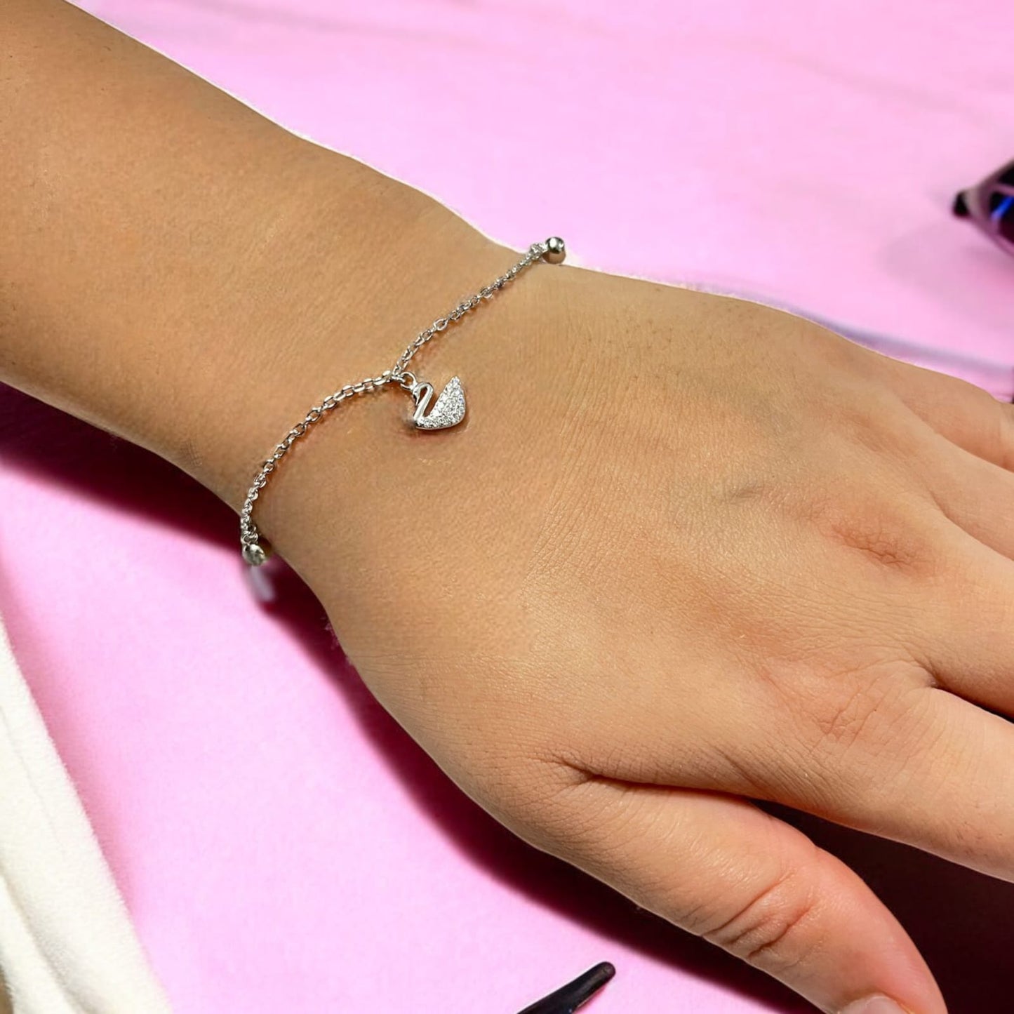 Single Swan and Two Ball Bracelet