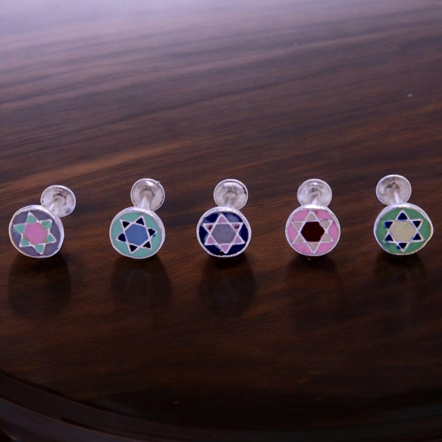 Star In Circle Multicolor Nose Pin