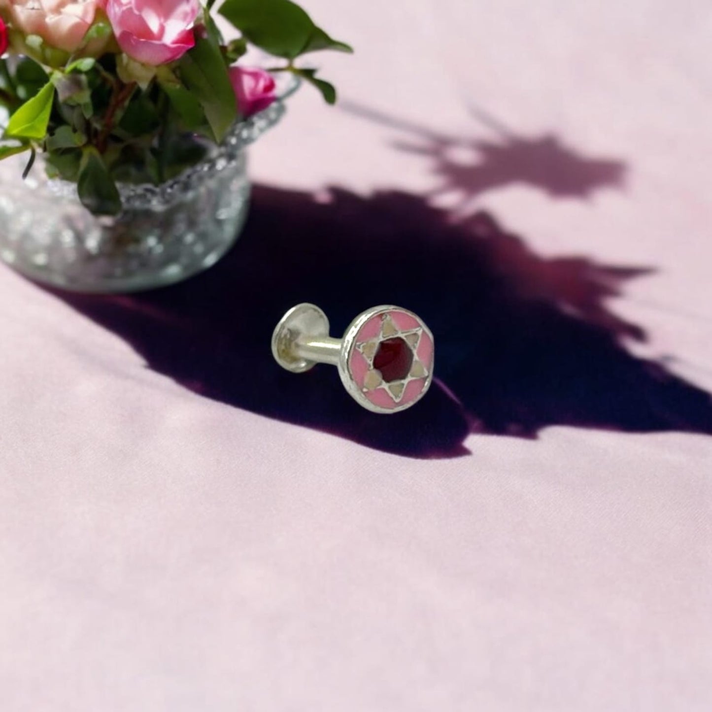 Pink and Red Star In Circle Nose Pin