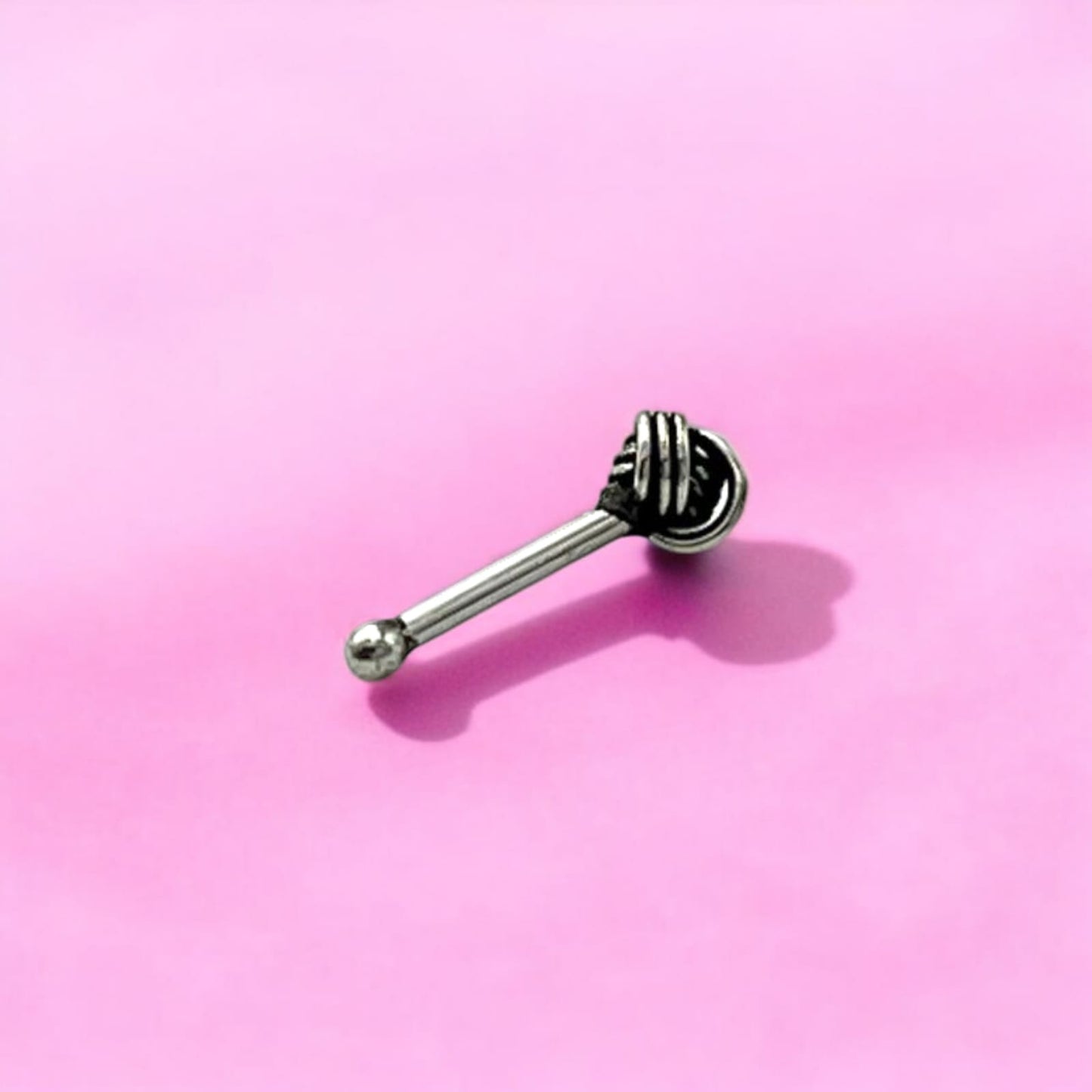 Small Knot Shaped Nose Pin