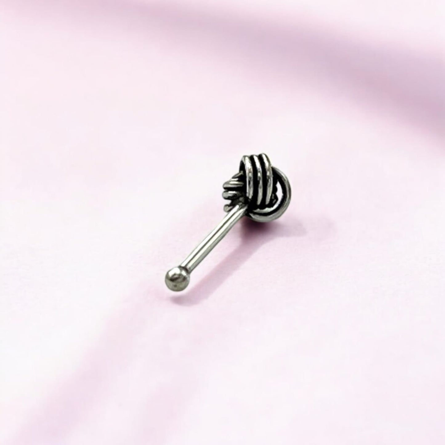 Small Knot Shaped Nose Pin