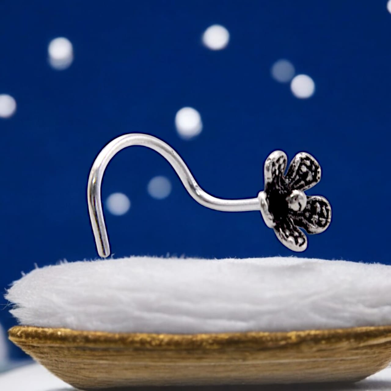 Leaf Flower Nose Pin