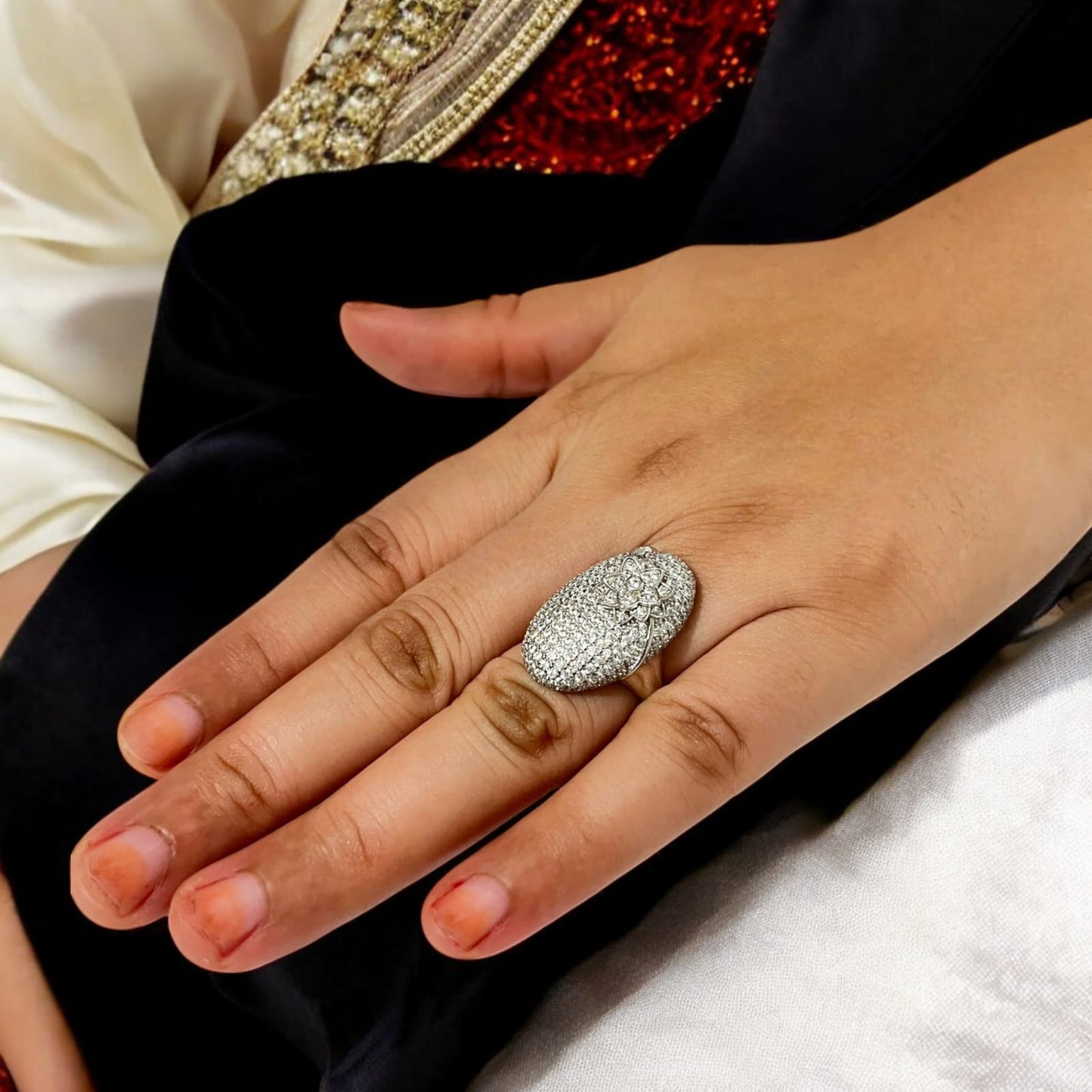 Stone Studded Flower On Top Ring