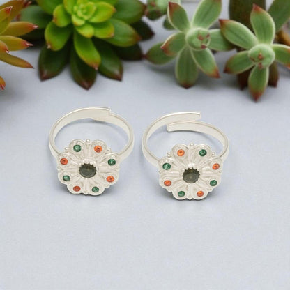 Multicolor Design (Green Stone) Shape Toe Ring