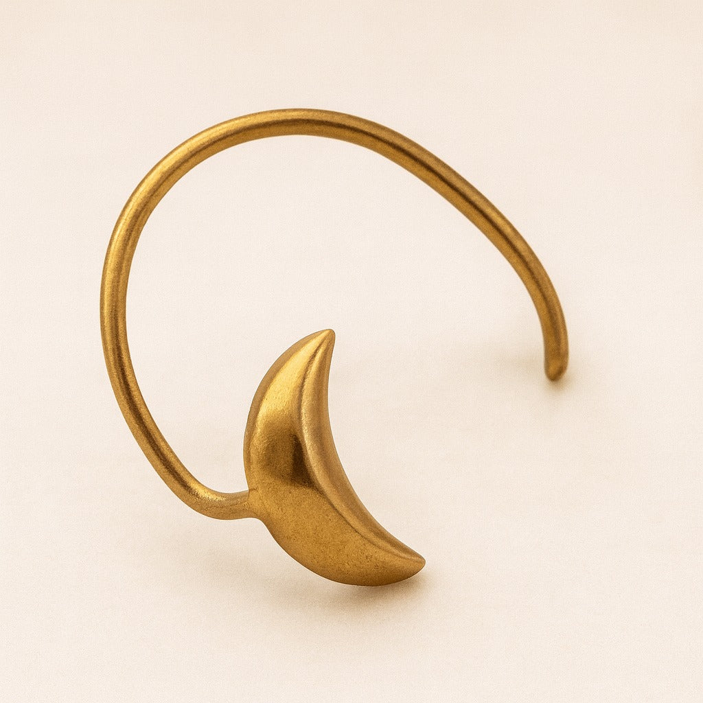 Half Moon Shape Nose Pin Wire