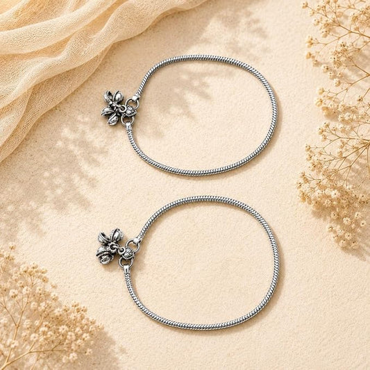 Silver-Tone Floral Charm Snake Chain Anklet
