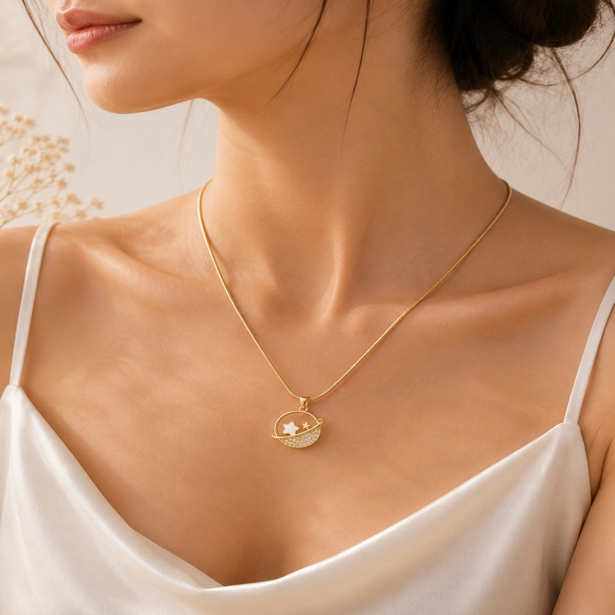 Saturn Design Pendant With Chain