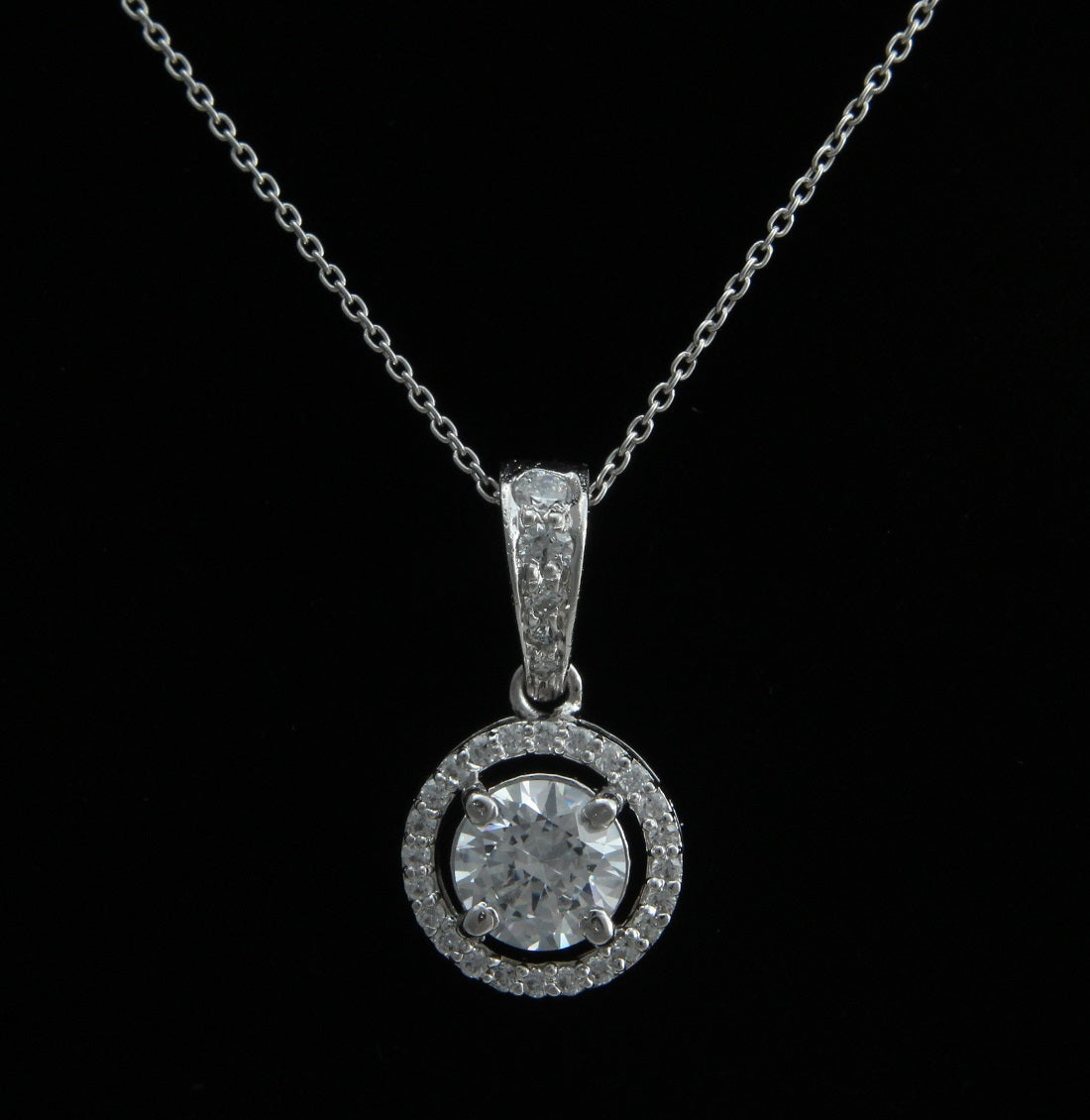 925 Sterling Silver Round Shape Pendant With Chain For Girls And Women