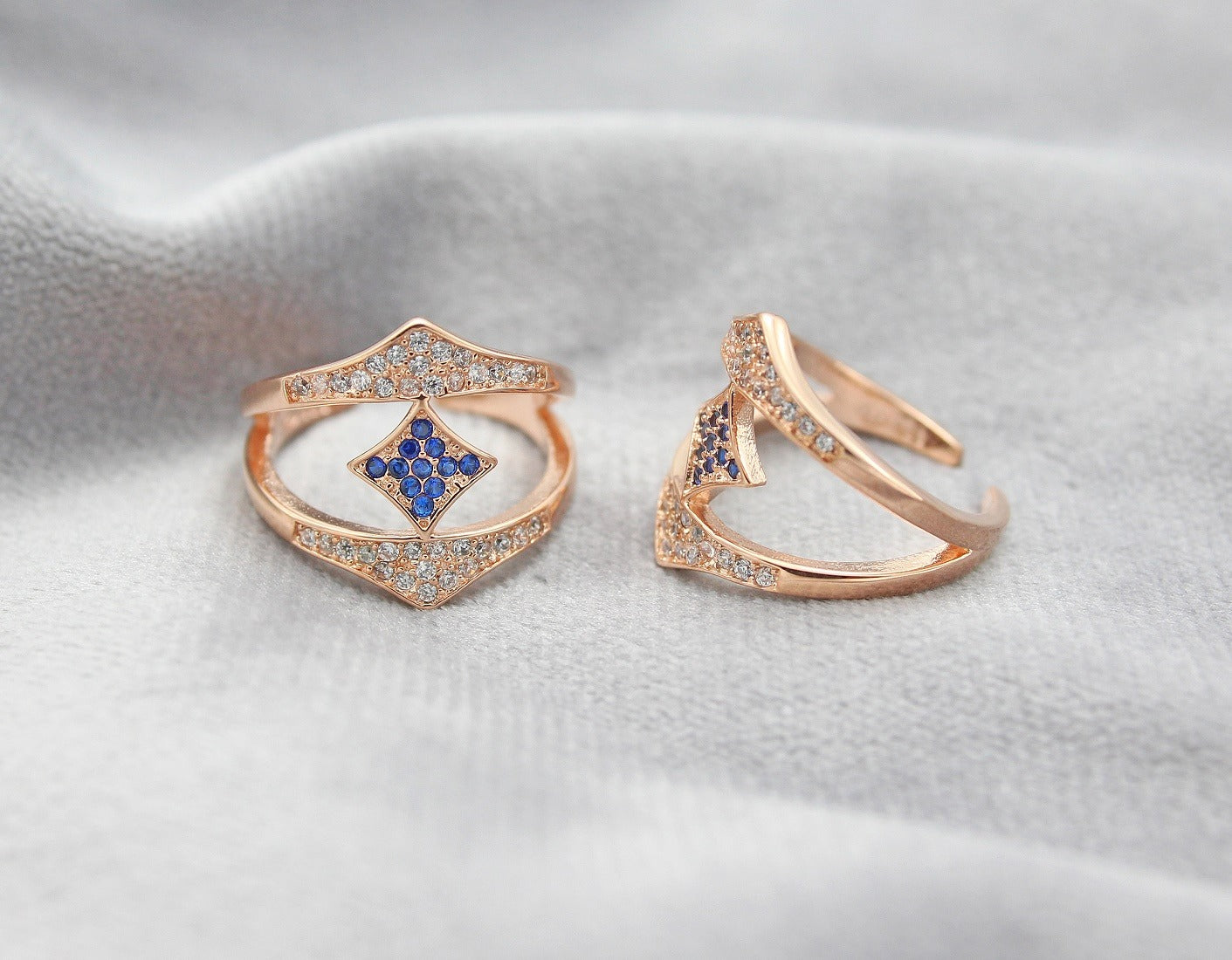 Rose Gold Toe Ring Blue CZ Diamond Shape Design